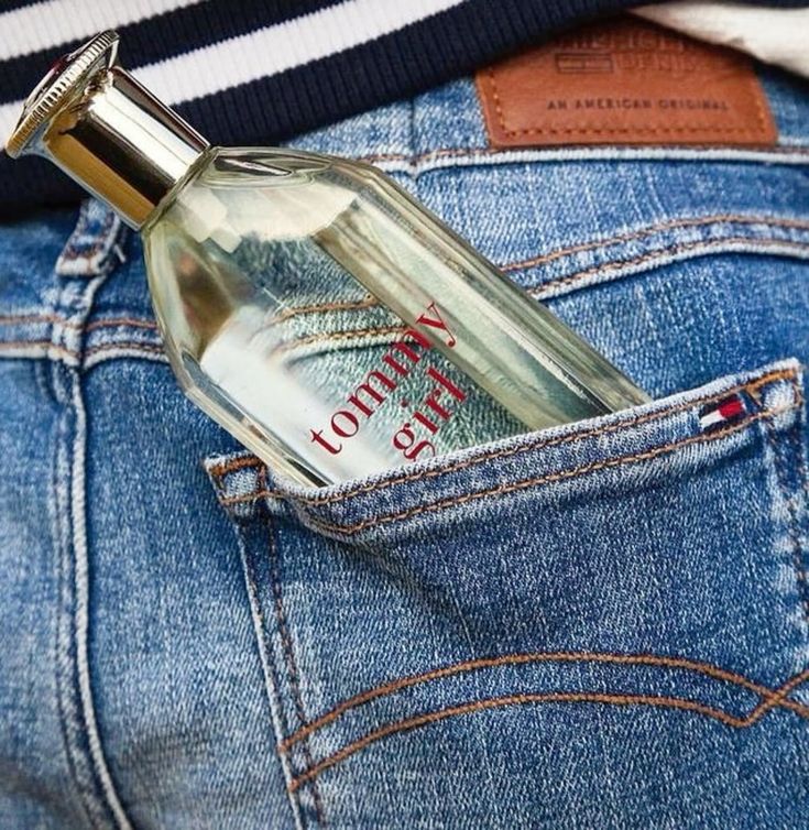 TOMMY HILFIGER